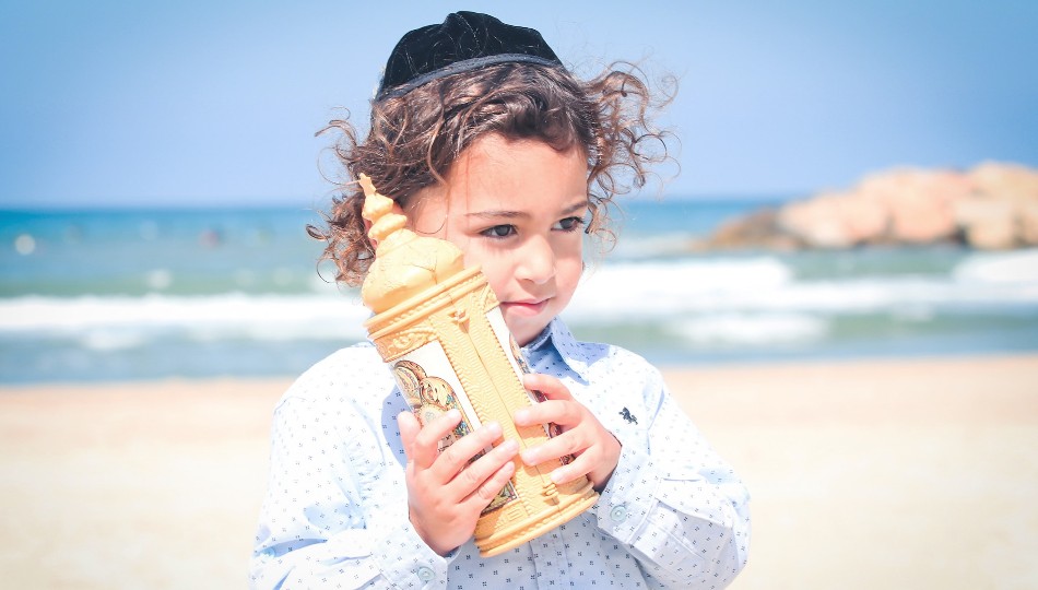 שעת סשן צילומי משפחה בטבע + הגדלה אחת על בלוק עץ 15*20